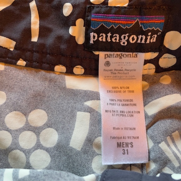 ⭐️ Patagonia Swim Shorts - Like New Condition - Picture 4 of 9